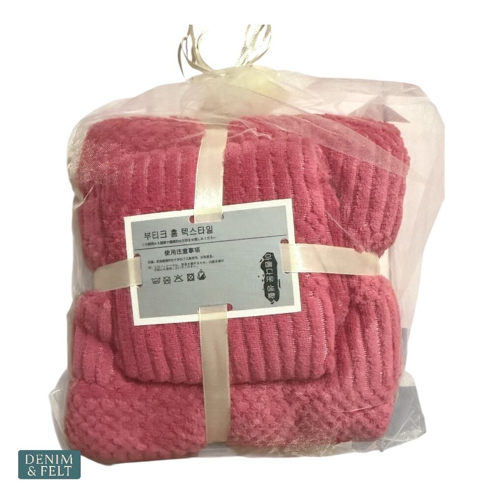 Pink Rose Bath Towel Set Soft Textured Ribbed Spa Style Gift Wrapped Home Decor - Picture 2 of 3